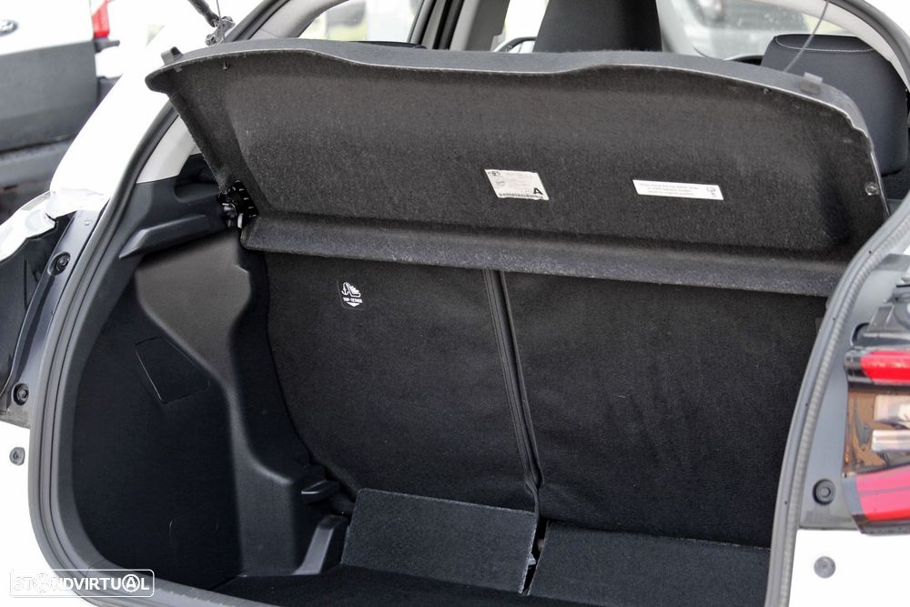 Toyota Yaris 1.5 HDF Comfort Plus - 6