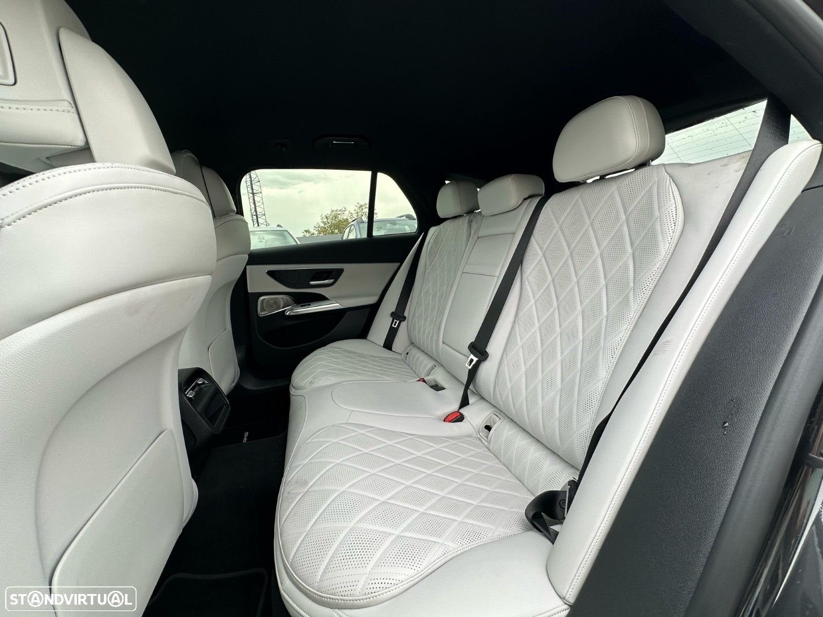 Mercedes-Benz E 300 de - 5