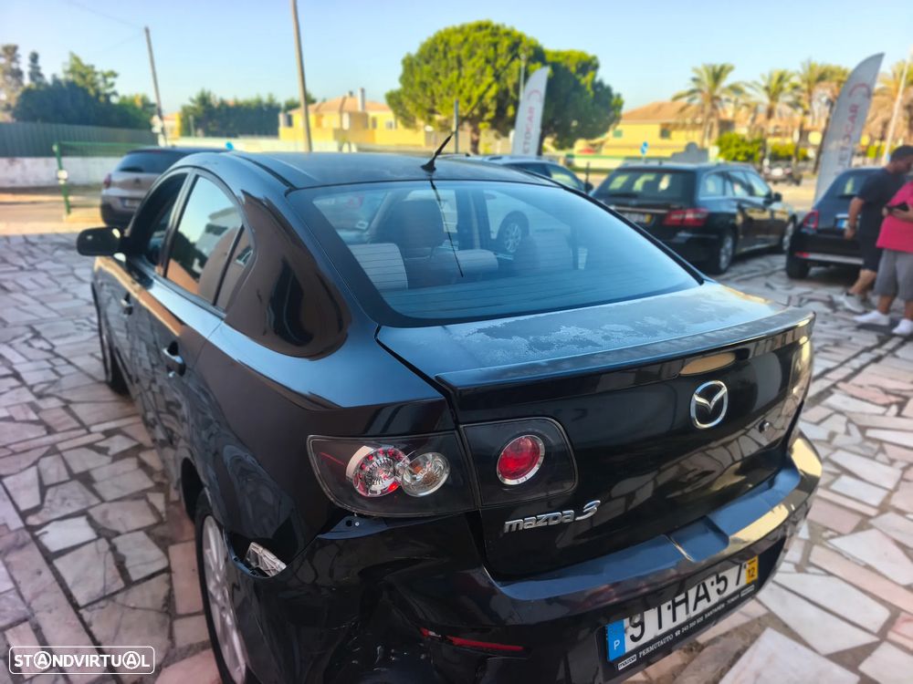 Mazda 3 Hatchback MZ-CD 1.6 Exclusive - 29
