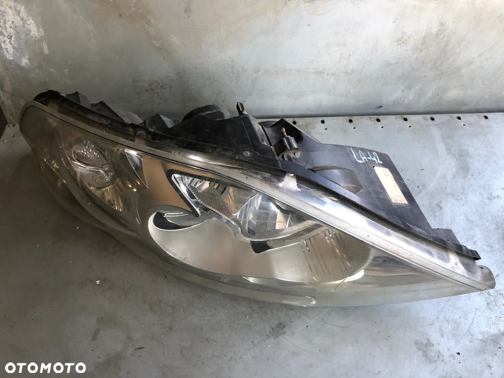 LA-42 . Lampa Prawy Przód Renault Master III PrzedLift (2010-2019) - Gwarancja Wysyłka - 2