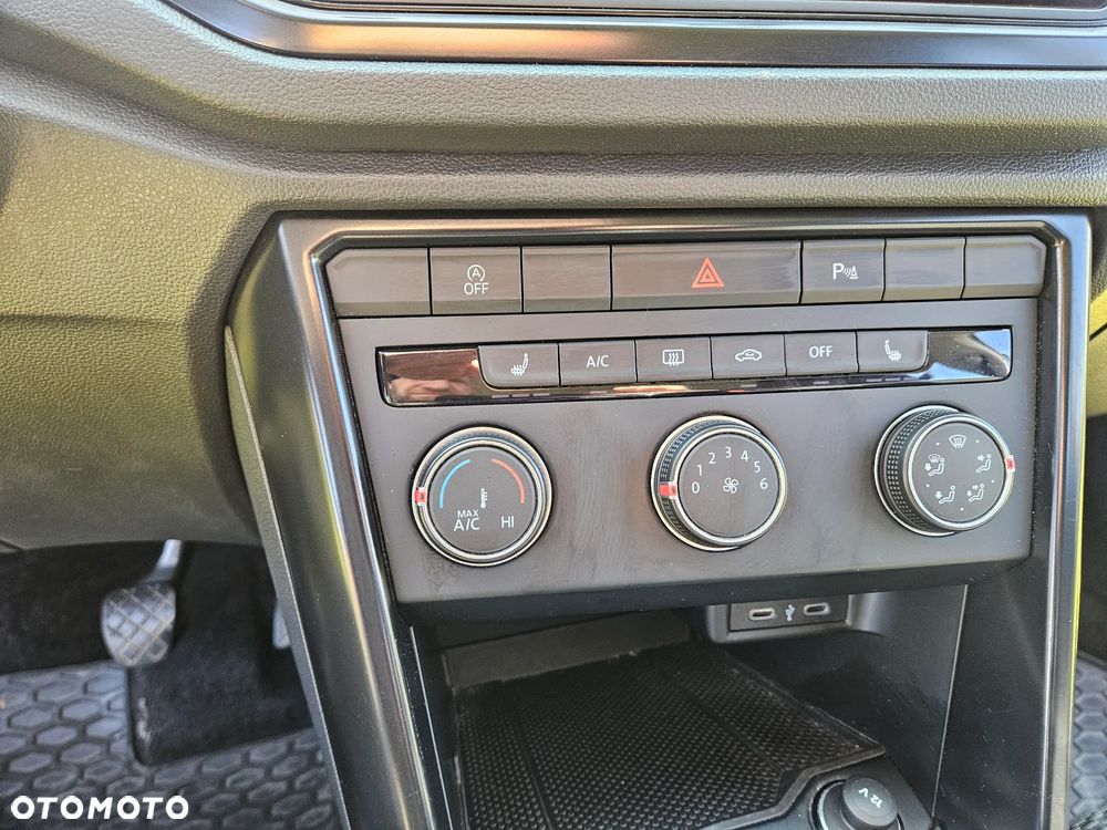 Volkswagen T-Roc 1.0 TSI - 15