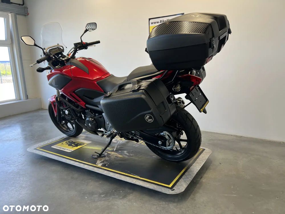 Honda NC - 6