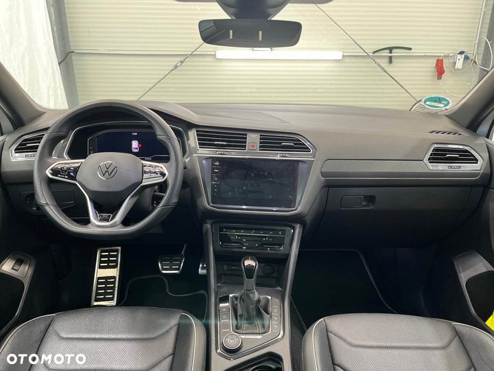 Volkswagen Tiguan 2.0 TDI SCR 4MotION DSG R-Line - 8