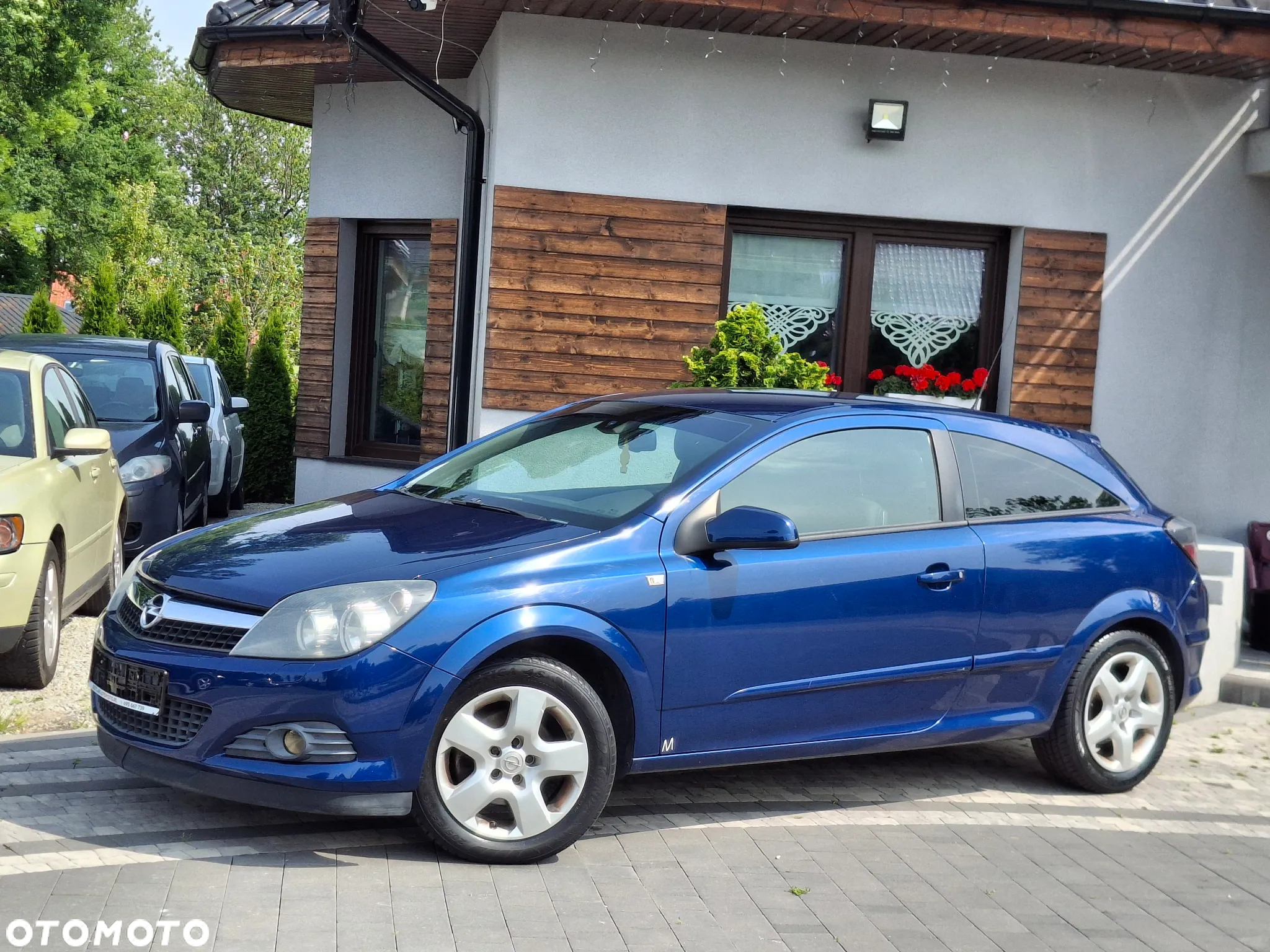 Opel Astra GTC 1.8 Innovation - 9