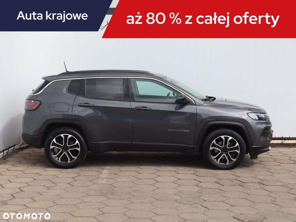 Jeep Compass - 8