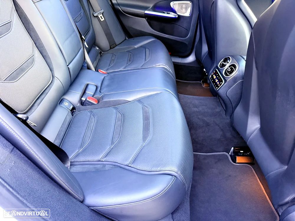 Mercedes-Benz C 63 AMG S - 31