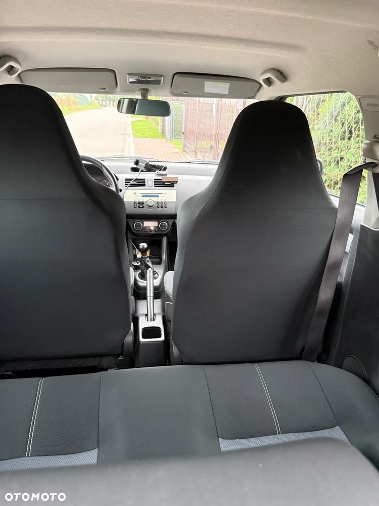 Suzuki Swift - 5