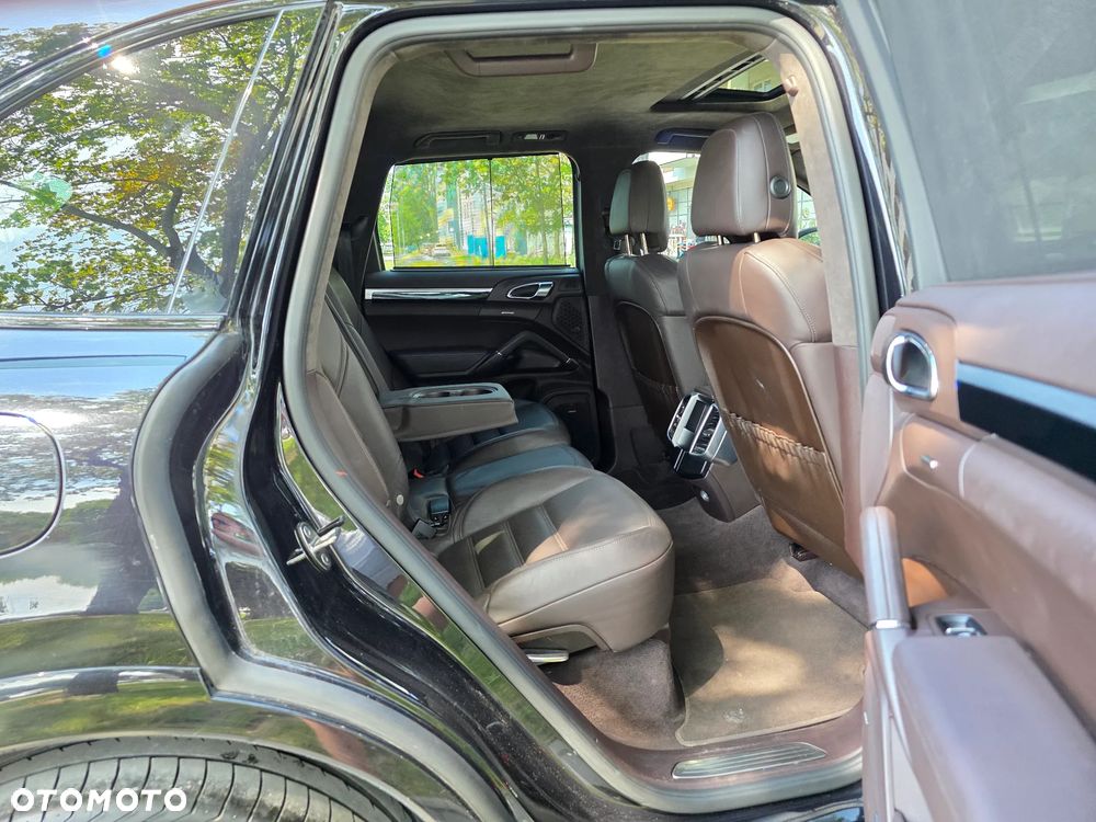 Porsche Cayenne GTS Tiptronic S - 30