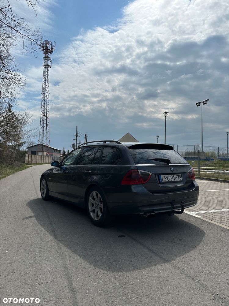 BMW Seria 3 320d - 3