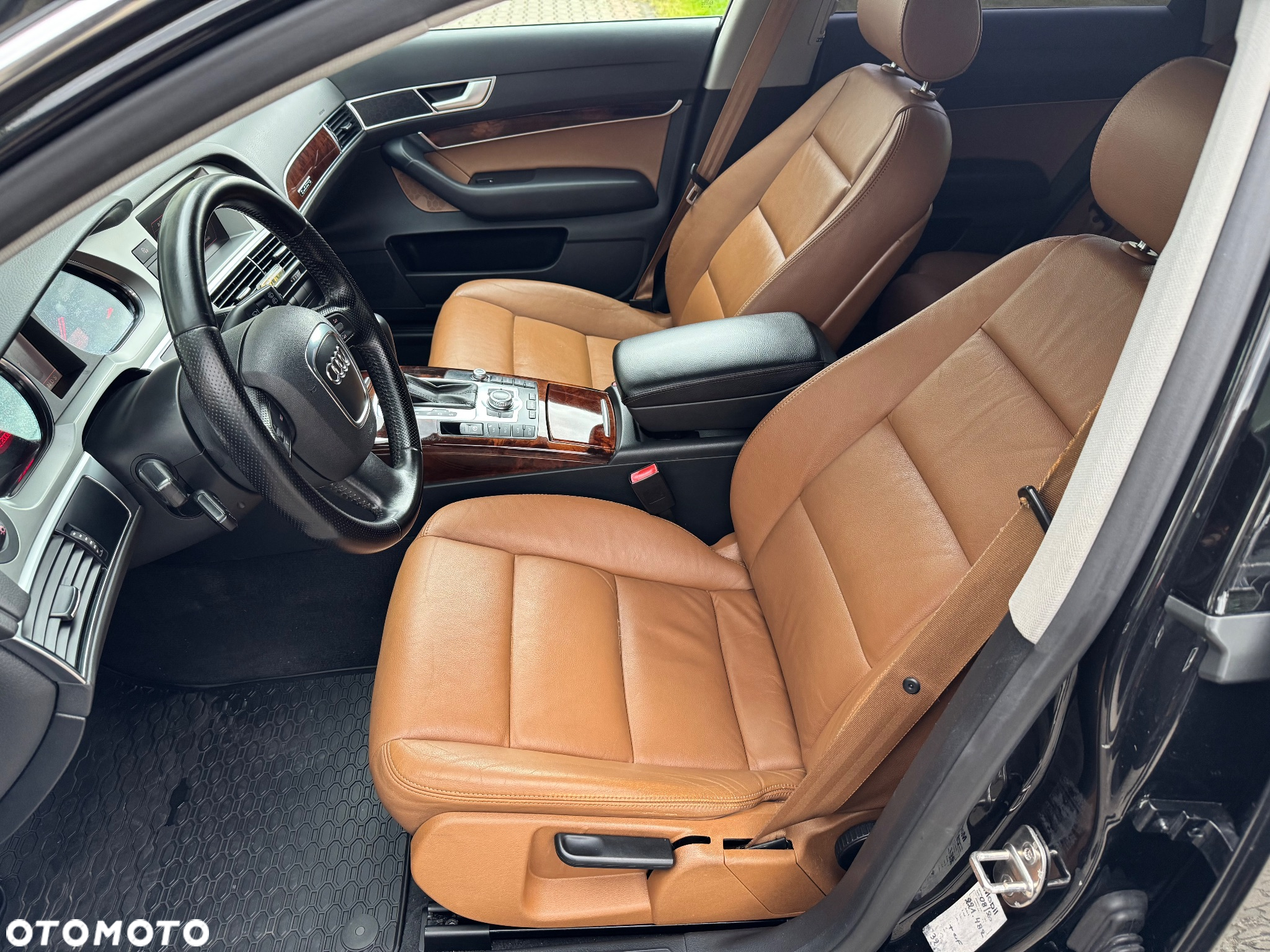 Audi A6 - 8