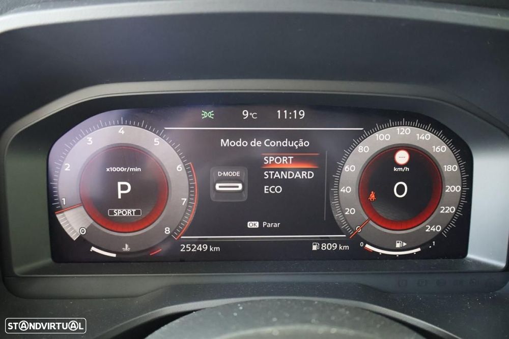 Nissan Qashqai 1.3 DIG-T N-Connecta Xtronic - 24