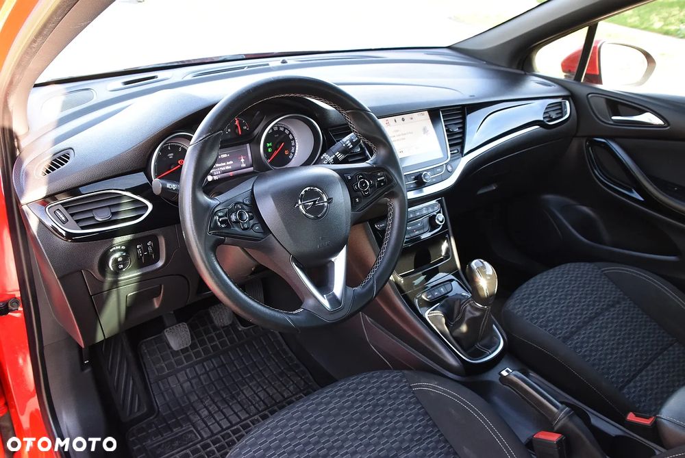 Opel Astra 1.4 Turbo Edition - 27