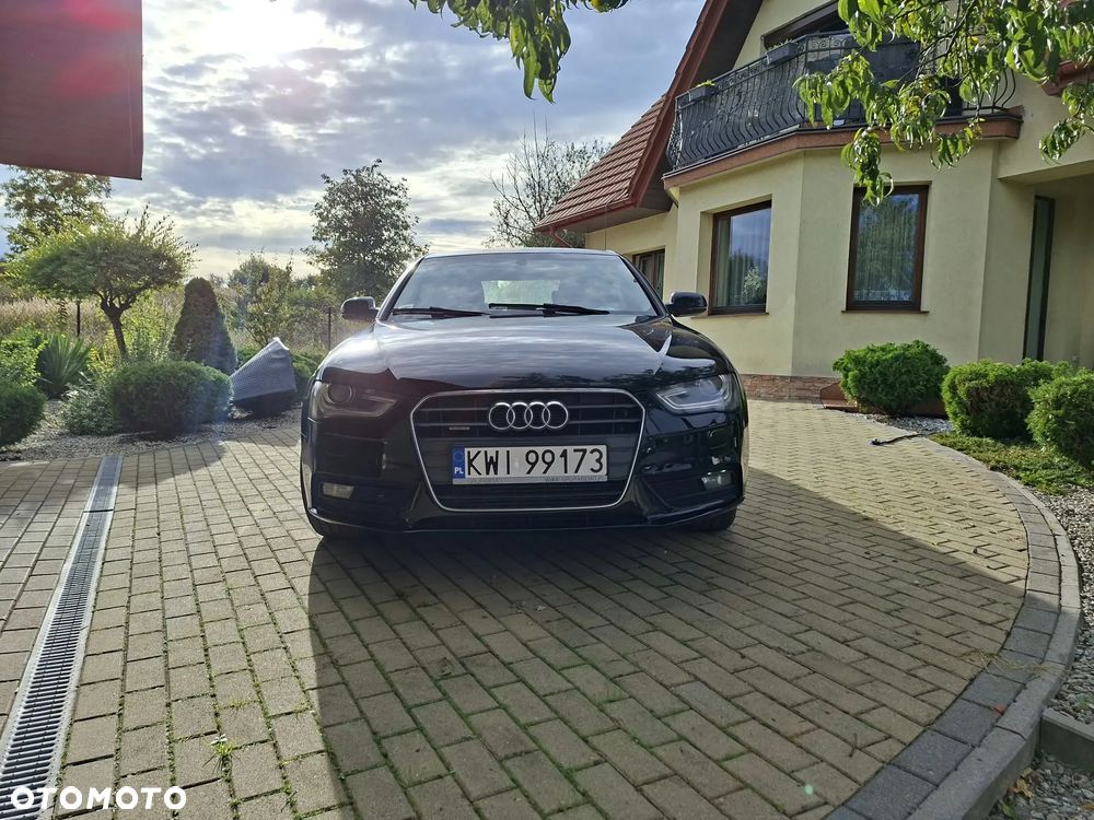Audi A4 Limousine 2.0 TDI Quattro Line S tronic - 2
