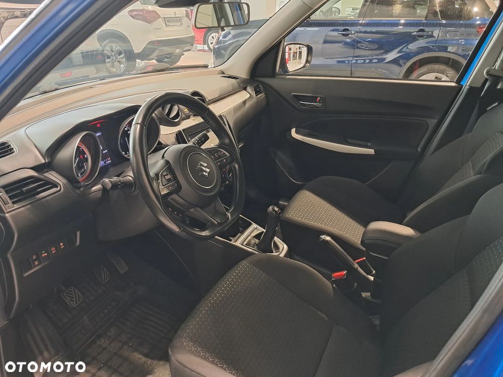 Suzuki Swift 1.2 Dualjet SHVS Premium Plus - 8