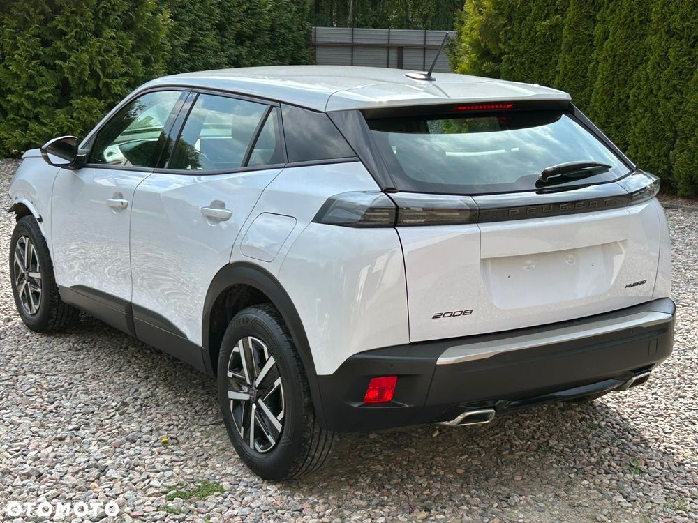 Peugeot 2008 Hybrid 136 e-DSC Style