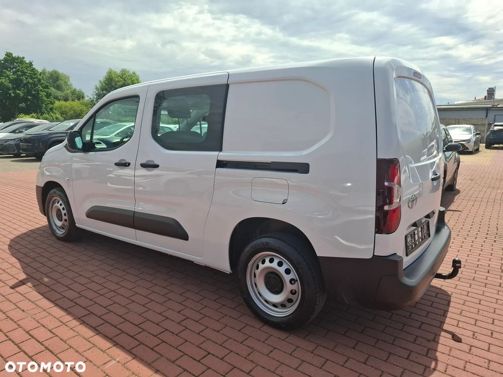 Toyota Proace City D-4D Long 2,4t Active (bryg.) - 3