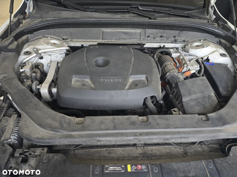 Volvo XC 60 T6 AWD Plug-In Hybrid Inscription - 39