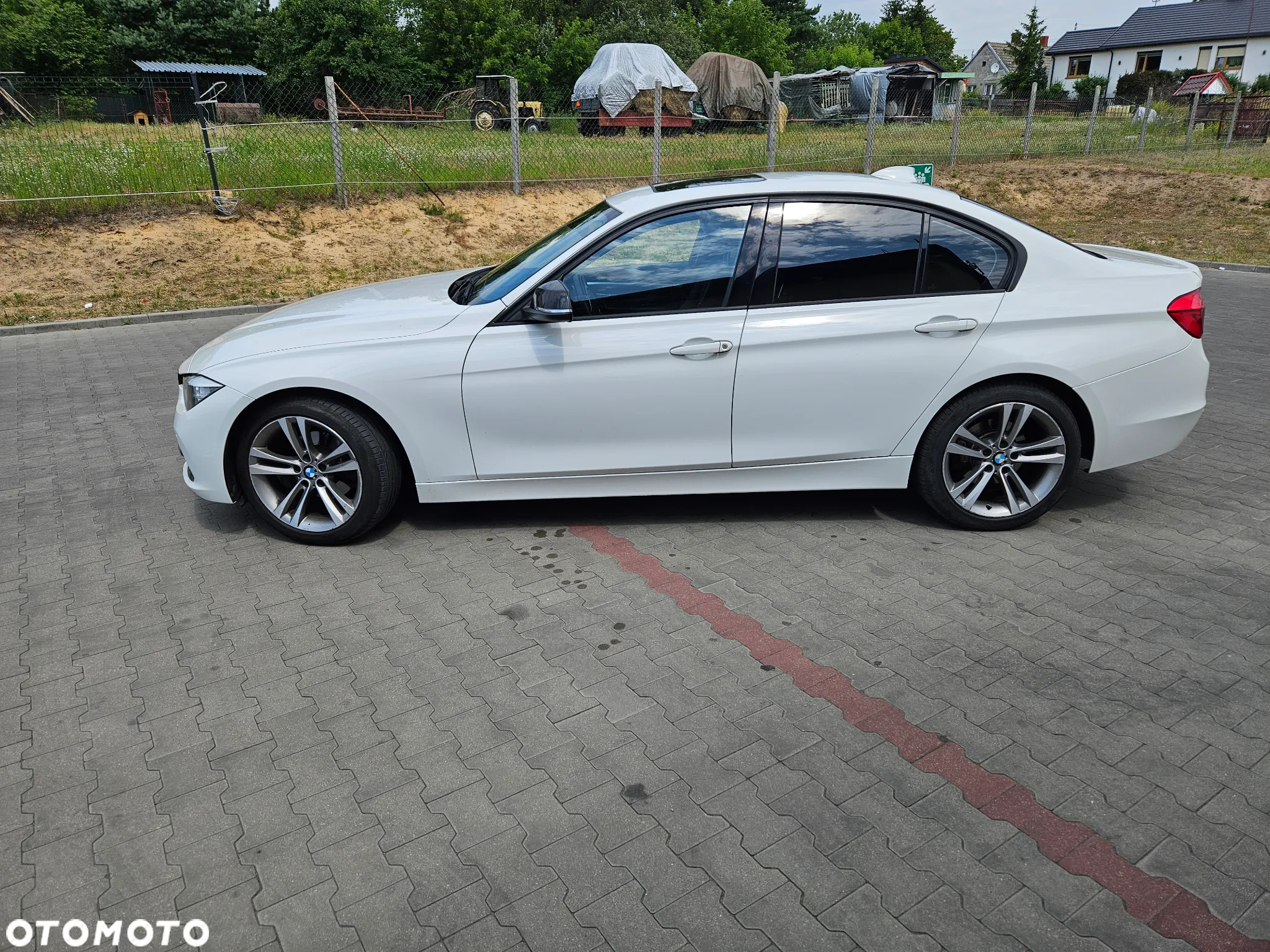 BMW Seria 3 320i xDrive Sport Line - 3