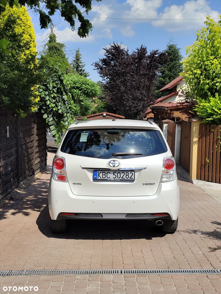 Toyota Verso 1.8 Premium EU5 7os - 3