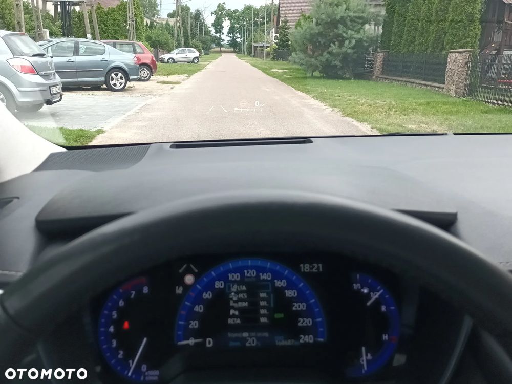 Toyota Corolla 1.6 Executive MS - 20