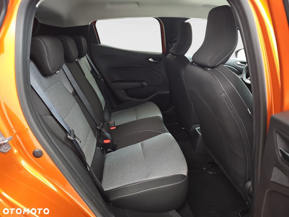 Renault Clio 1.0 TCe Evolution - 27