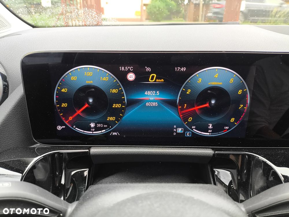 Mercedes-Benz GLA 250 4-Matic AMG Line - 25