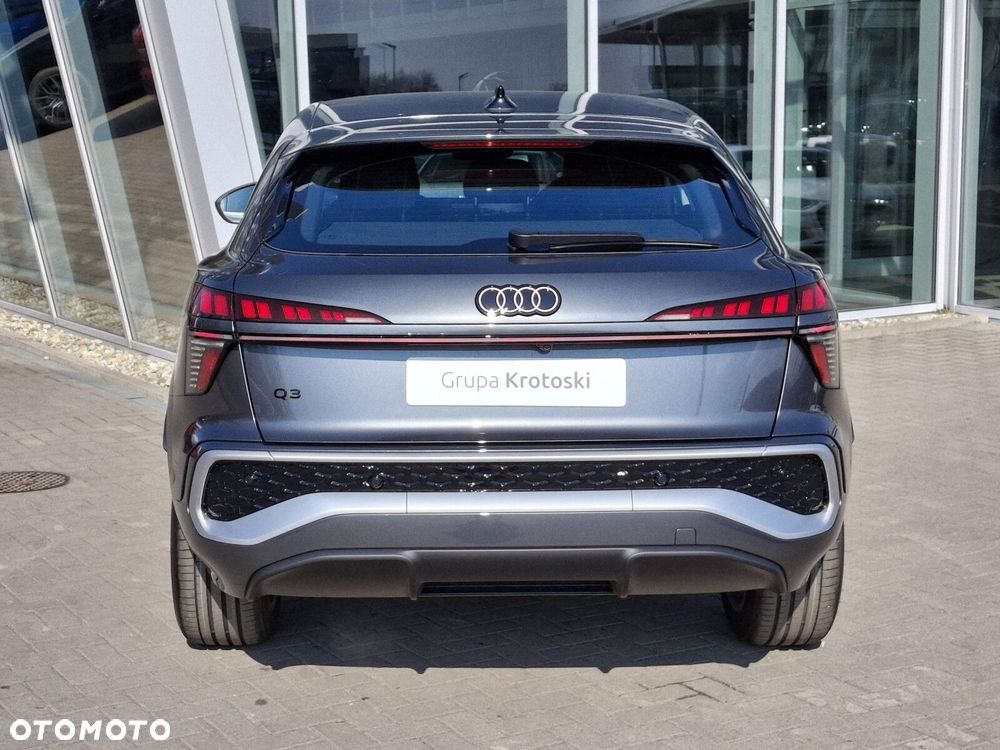 Audi Q3 Sportback - 5