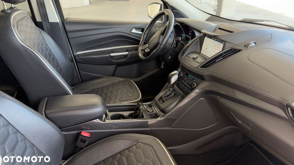 Ford Kuga Vignale 2.0 TDCi AWD - 23