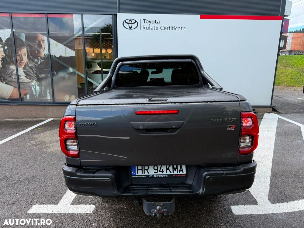 Toyota Hilux 2.8D 204CP 4x4 Double Cab AT GR Sport - 7