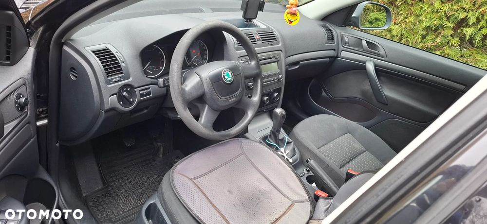 Skoda Octavia 1.4 TSI Ambiente - 9