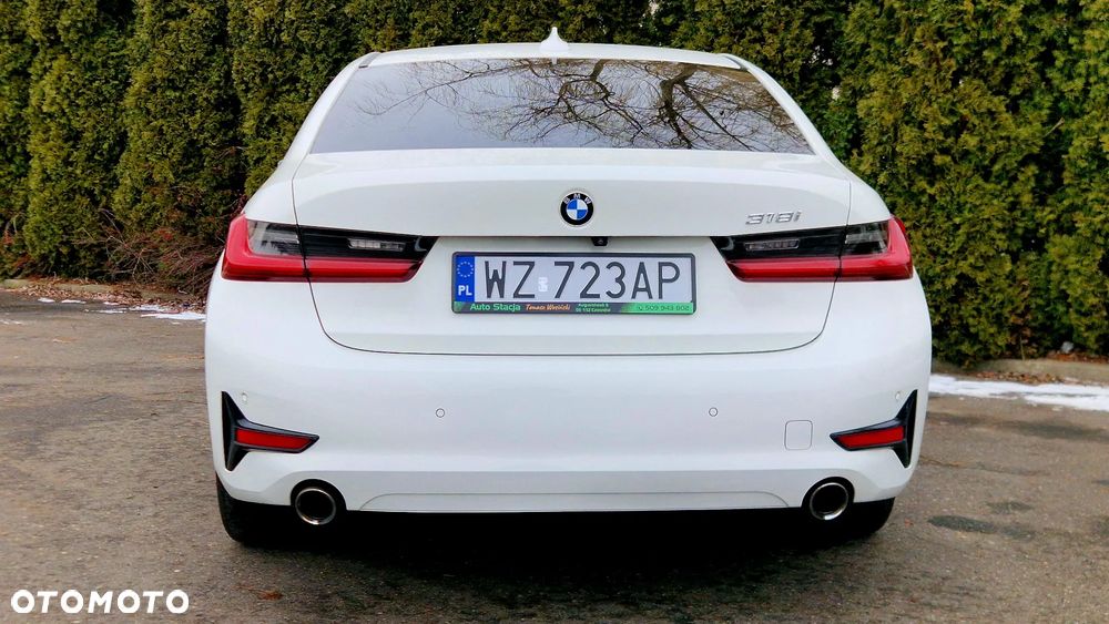 BMW Seria 3 318i Advantage - 5