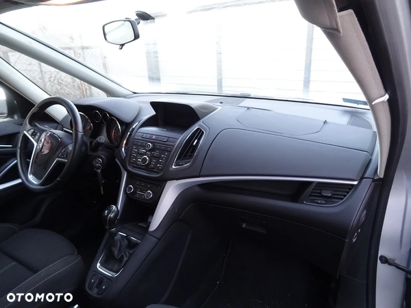 OPEL ZAFIRA C TOURER DESKA ROZDZIELCZA KOKPIT KONSOLA EUROPA PRZEKŁADKA