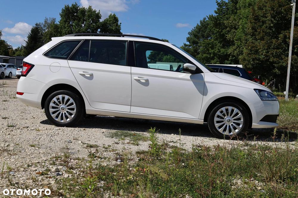 Skoda Fabia 1.0 TSI Ambition - 10