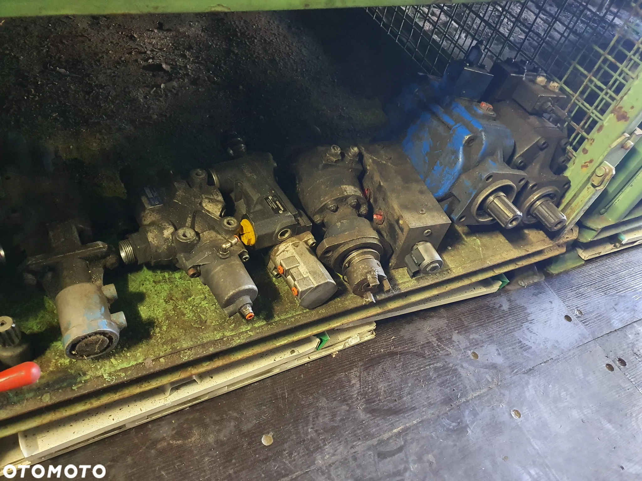 Przystawka odbioru mocy pompa hydrauliczna rozdzielacz napęd MAN DAF Iveco Volvo Scania Renault ZF - 4