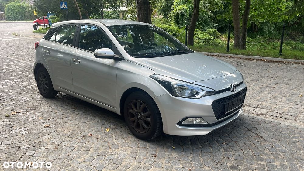 Hyundai i20 blue 1.2 Style - 3