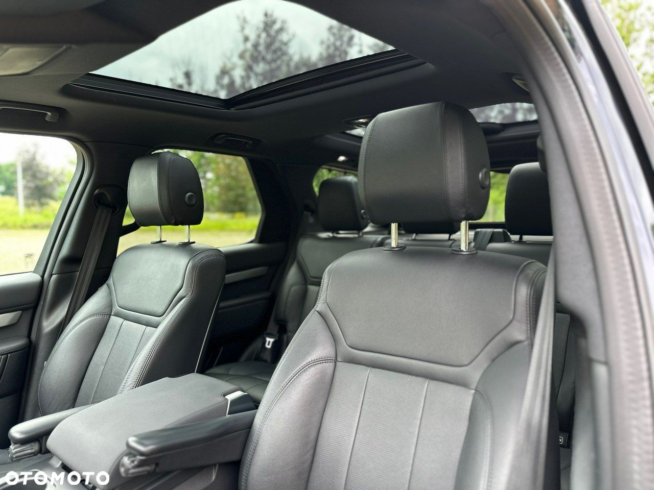 Land Rover Discovery 2.0 Si4 HSE Luxury - 20