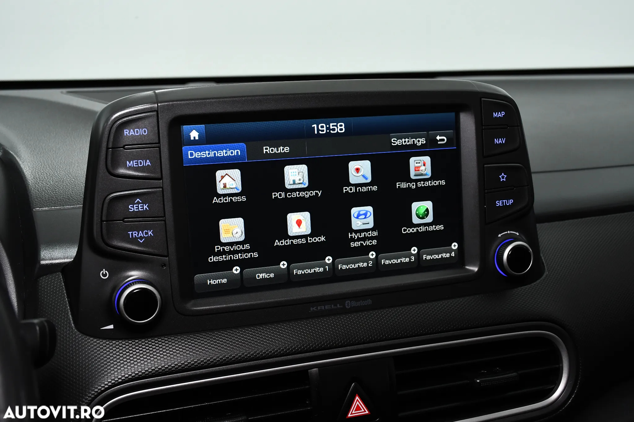 Hyundai KONA - 24