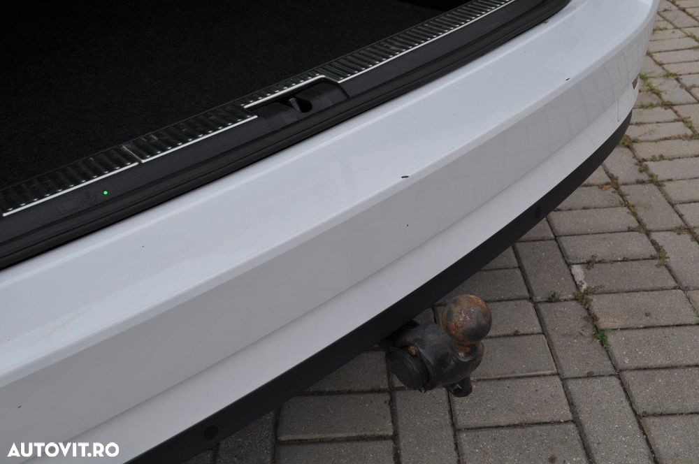 Skoda Superb 2.0 TDI DSG Style - 38