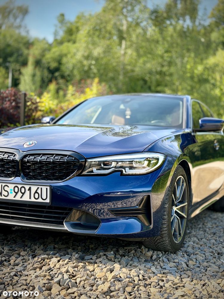 BMW Seria 3 330i xDrive Sport Line - 6