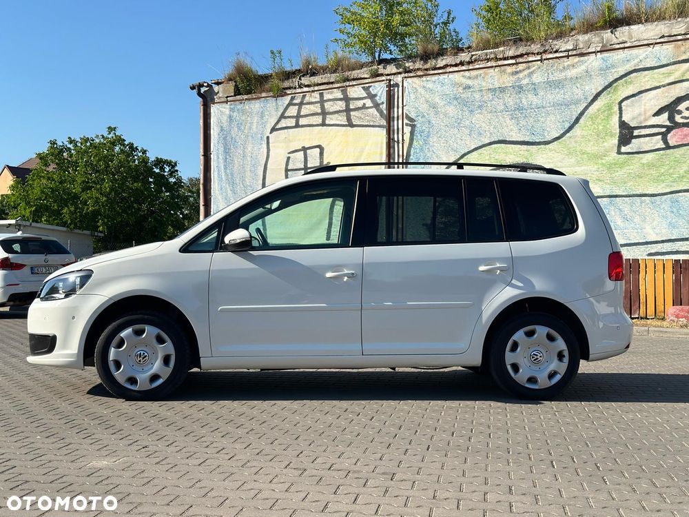 Volkswagen Touran - 3