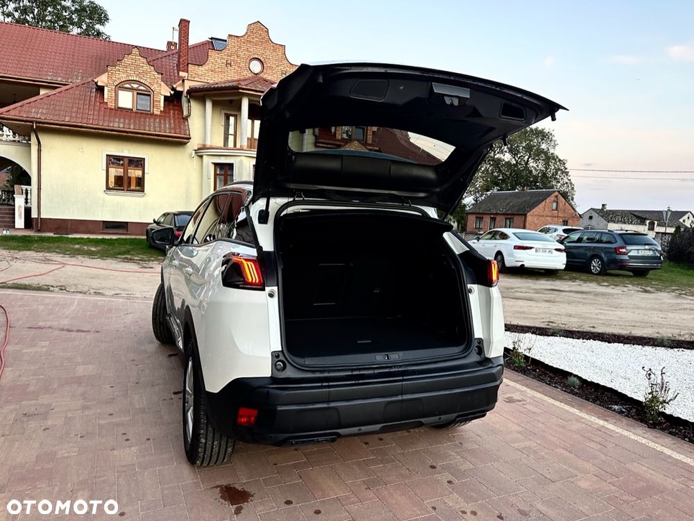 Peugeot 3008 BlueHDi 130 Stop & Start EAT8 Allure - 11