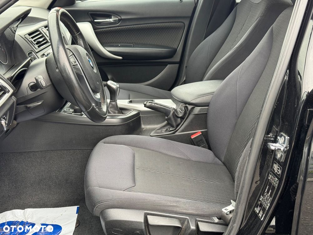 BMW Seria 1 116i - 5