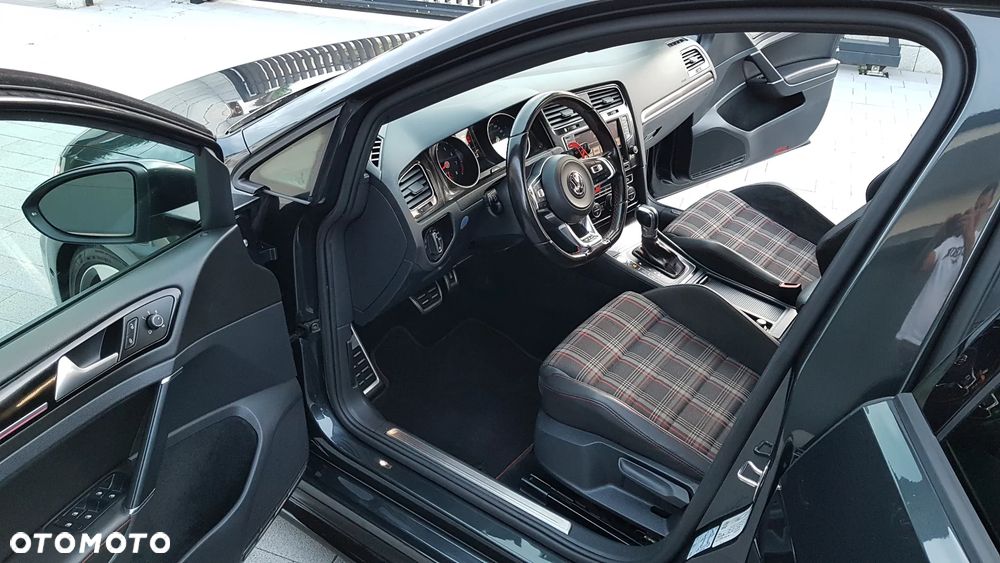 Volkswagen Golf 2.0 TSI BMT GTI Performance DSG - 15