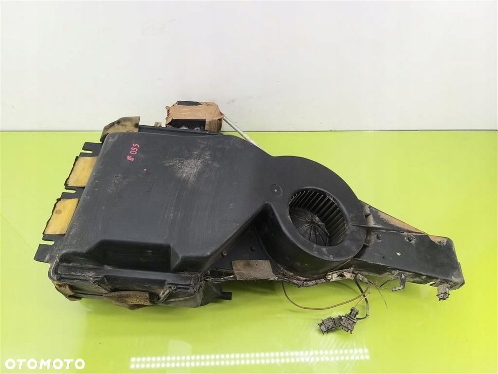 NAGRZEWNICA KLIMATYZACJI TYŁ VW Caravelle T4 1990-2003 703271129 4663F1A - 7