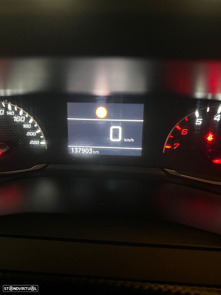 Peugeot 208 PureTech 75 Active Pack - 18