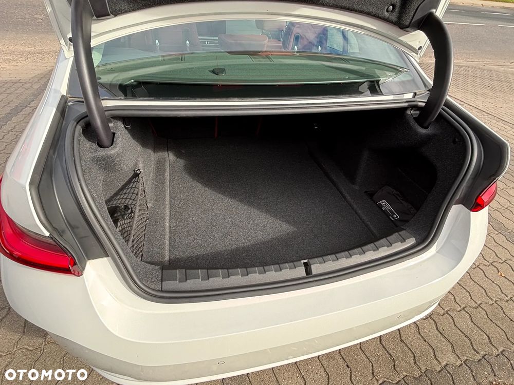 BMW Seria 3 - 23