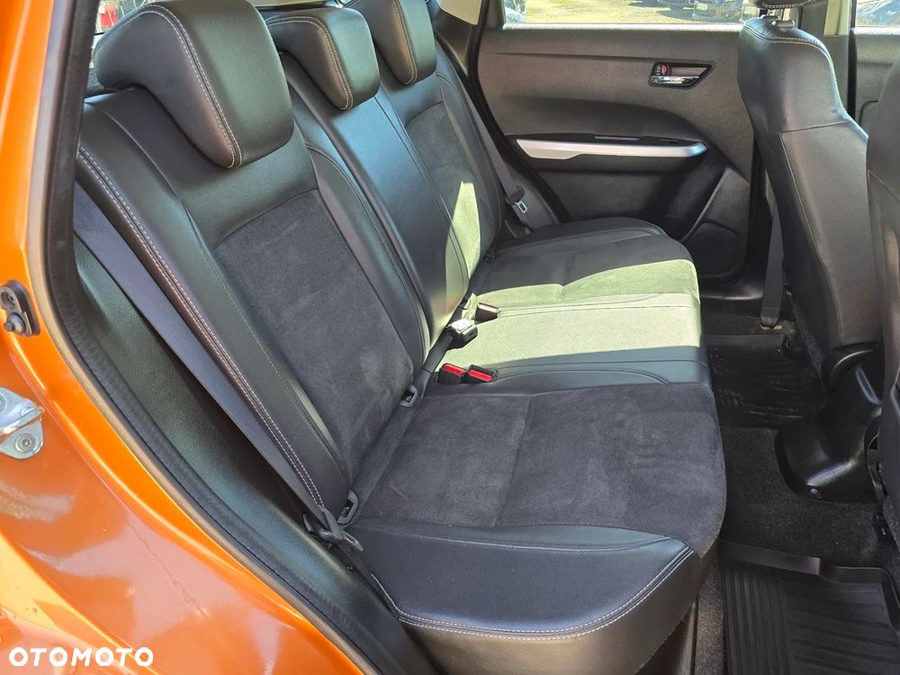 Suzuki Vitara 1.6 (4x4) Allgrip Comfort+ - 15