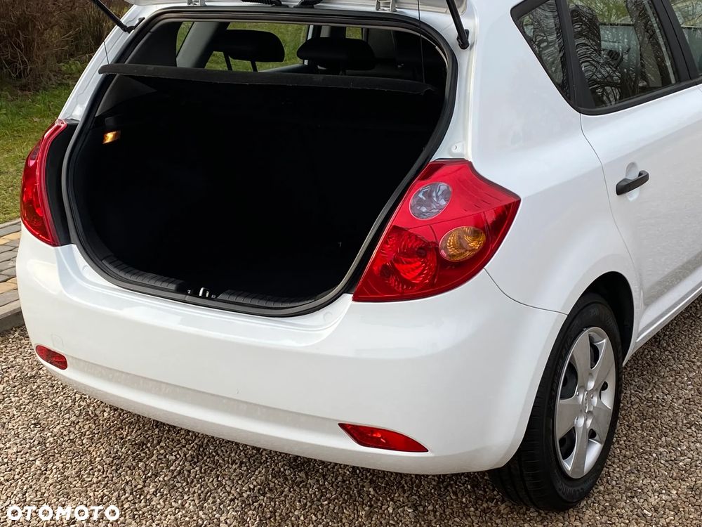 Kia Ceed 1.4 CVVT EX - 10