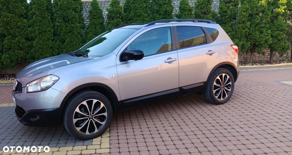 Nissan Qashqai - 2