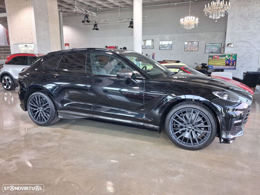 Aston Martin DBX 707 - 3